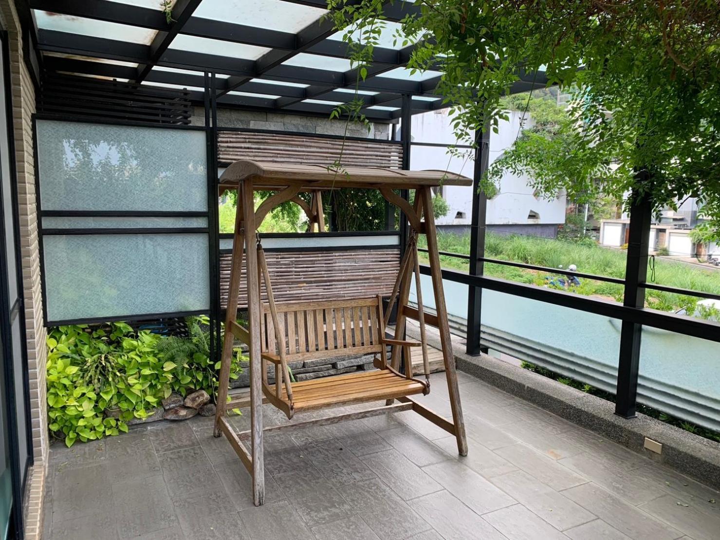 松語墅溫泉居 Pine Hot Spring Bed and Breakfast Jiaoxi Exteriör bild